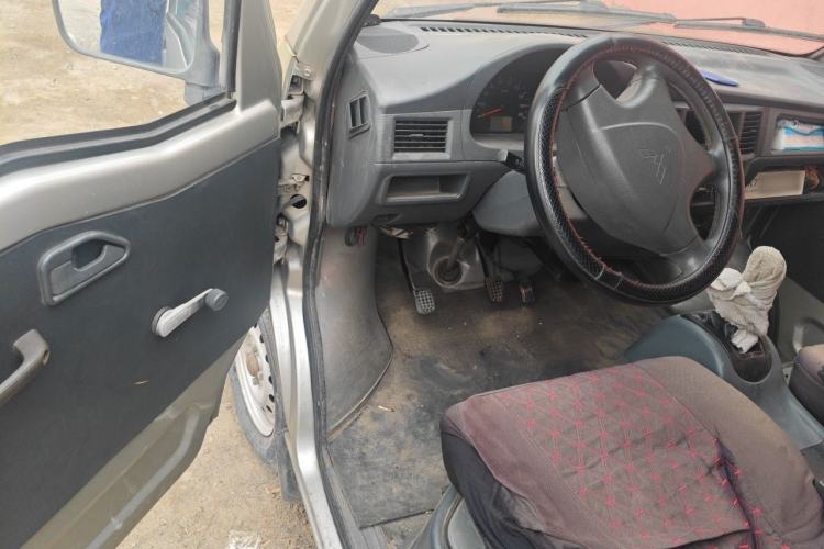 Used Wuling Zhiguang 2013 1.0L Practical Version Driver Seat