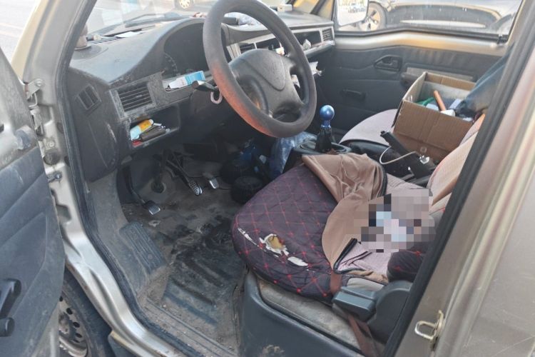 Used Wuling Zhiguang 2013 1.0L Practical Version Driver Seat