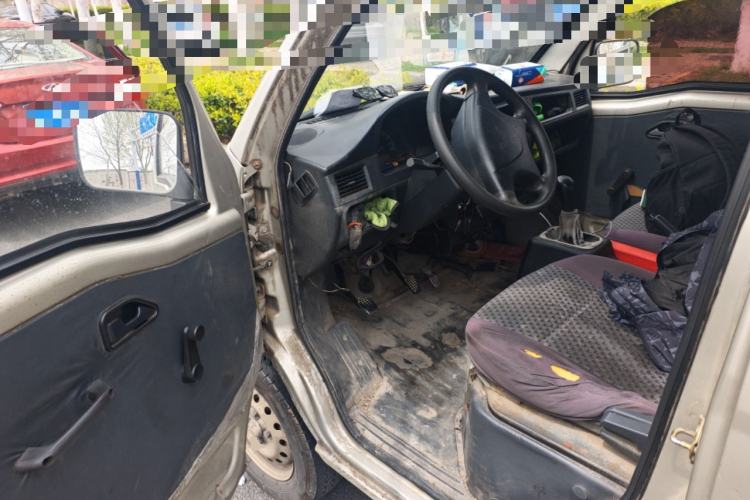 Used Wuling Zhiguang 2013 1.0L Practical Version Driver Seat