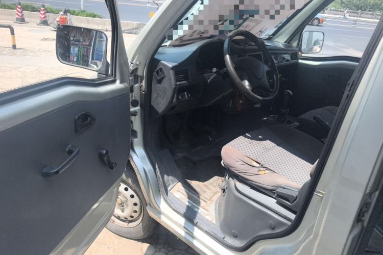 Used Wuling Zhiguang 2013 1.0L Practical Version Driver Seat