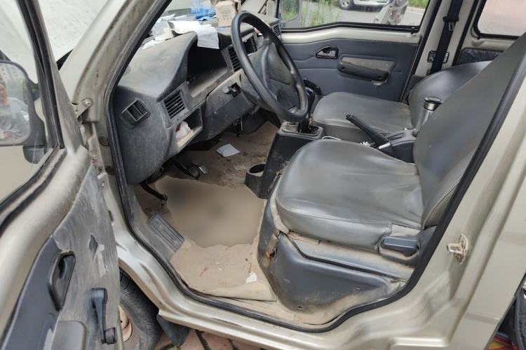 Used Wuling Zhiguang 2013 1.0L Base Version Driver Seat