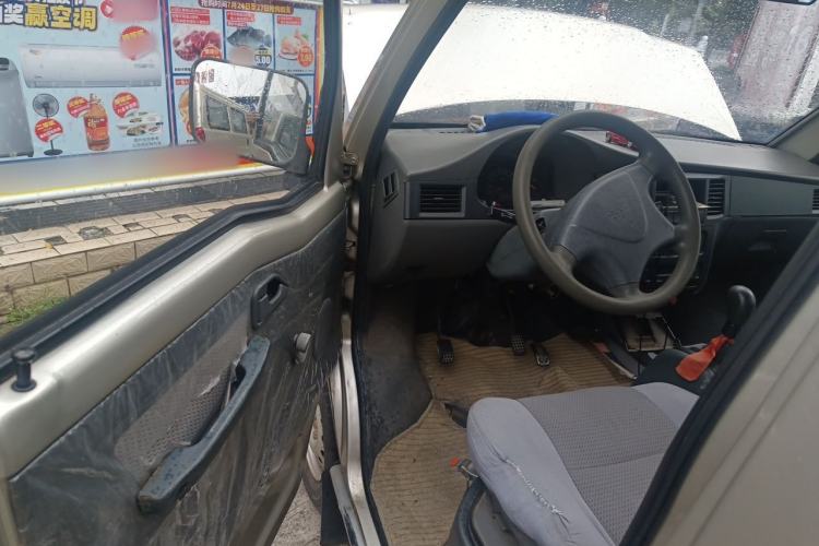 Used Wuling Zhiguang 2013 1.0L Practical Version Driver Seat