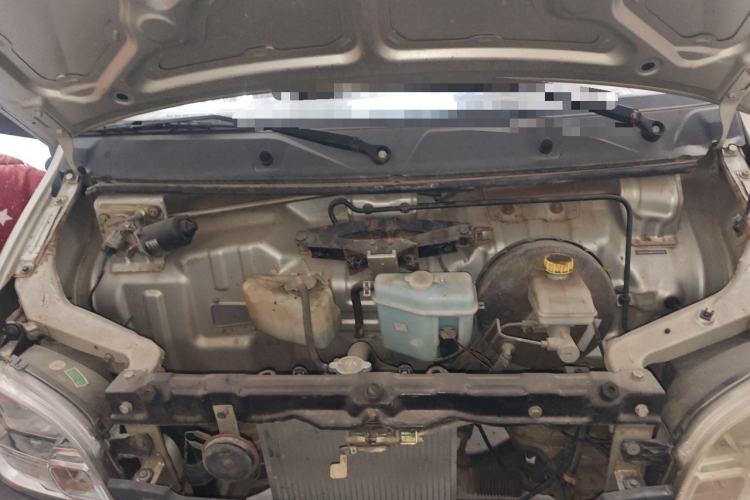 Used Wuling Zhiguang 2013 1.0L Practical Version Engine Bay