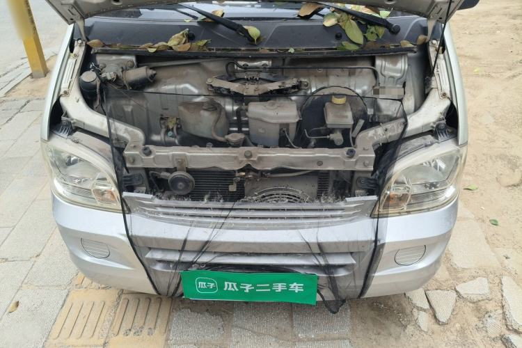 Used Wuling Zhiguang 2013 1.0L Practical Version Engine Bay