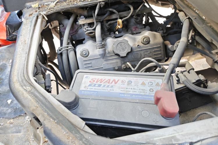 Used Wuling Zhiguang 2013 1.0L Practical Version Engine Bay