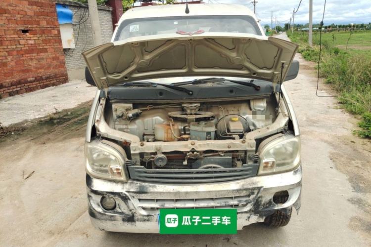Used Wuling Zhiguang 2013 1.0L Practical Version Engine Bay