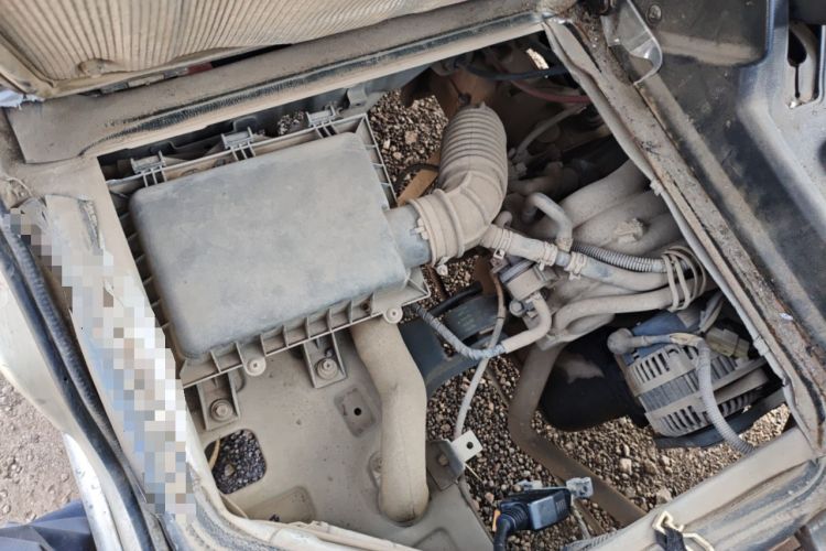Used Wuling Zhiguang 2013 1.0L Practical Version Engine Bay Right