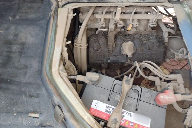 Used Wuling Zhiguang 2013 1.0L Practical Version Engine Bay Right
