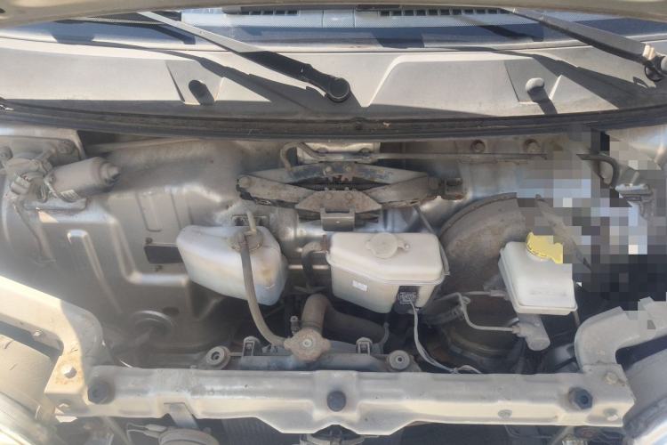 Used Wuling Zhiguang 2013 1.0L Practical Version Engine Bay