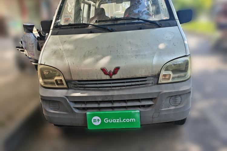 Used Wuling Zhiguang 2013 1.0L Practical Version Front