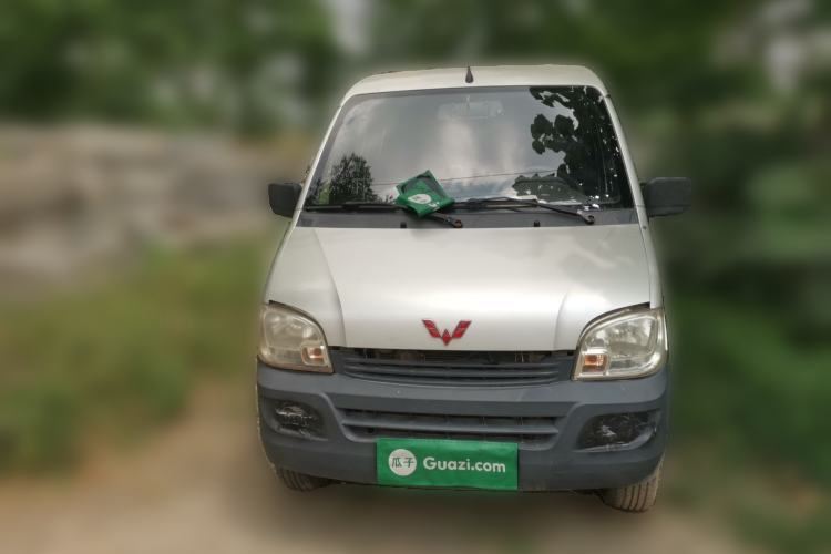 Used Wuling Zhiguang 2013 1.0L Practical Version Front