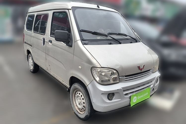 Used Wuling Zhiguang 2013 1.0L Practical Version Front Right 45 Deg