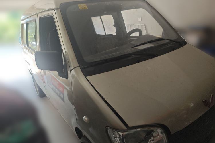 Used Wuling Zhiguang 2013 1.0L Practical Version Front Right 45 Deg