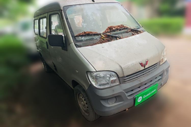 Used Wuling Zhiguang 2013 1.0L Practical Version Front Right 45 Deg