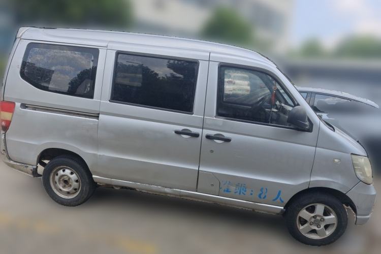 Used Wuling Zhiguang 2013 1.0L Practical Version Front Right 45 Deg