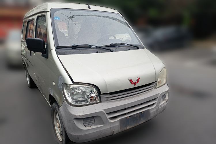 Used Wuling Zhiguang 2013 1.0L Practical Version Front Right 45 Deg