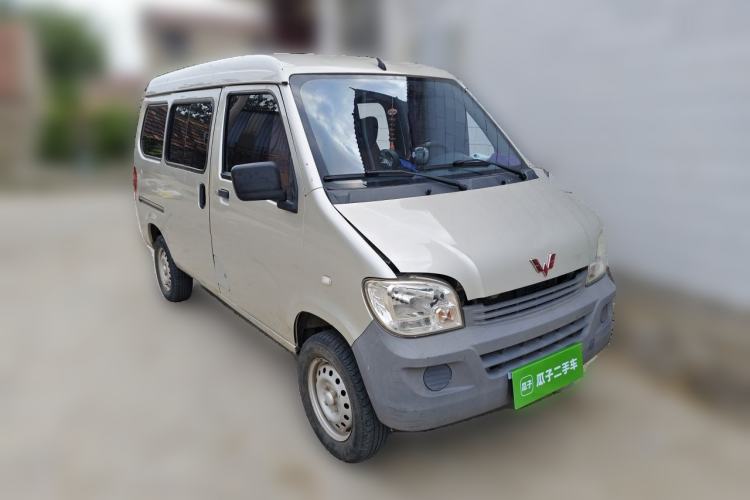 Used Wuling Zhiguang 2013 1.0L Practical Version Front Right 45 Deg
