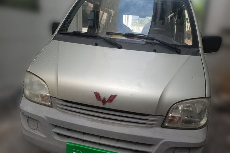 Used Wuling Zhiguang 2013 1.0L Practical Version Front