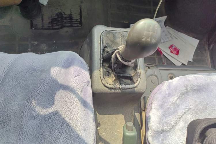 Used Wuling Zhiguang 2013 1.0L Practical Version Gear Lever