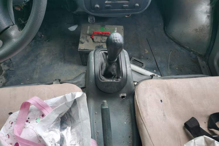 Used Wuling Zhiguang 2013 1.0L Practical Version Gear Lever