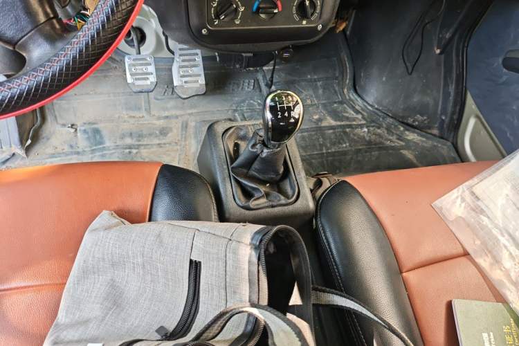 Used Wuling Zhiguang 2013 1.0L Practical Version Gear Lever