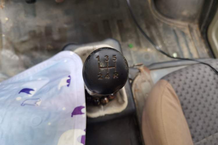 Used Wuling Zhiguang 2013 1.0L Practical Version Gear Lever