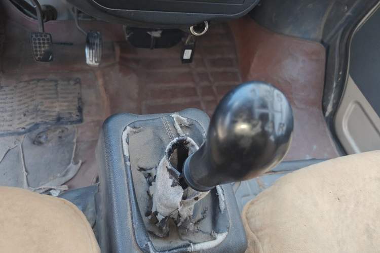 Used Wuling Zhiguang 2013 1.0L Practical Version Gear Lever