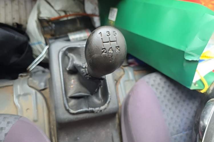 Used Wuling Zhiguang 2013 1.0L Practical Version Gear Lever