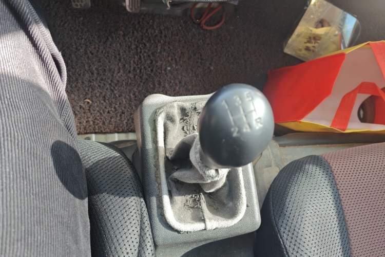 Used Wuling Zhiguang 2013 1.0L Practical Version Gear Lever