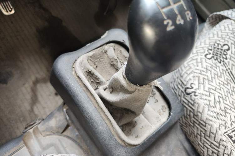 Used Wuling Zhiguang 2013 1.0L Practical Version Gear Lever