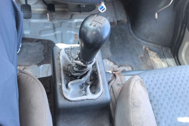 Used Wuling Zhiguang 2013 1.0L Practical Version Gear Lever