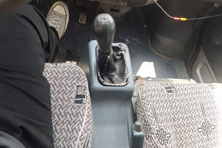 Used Wuling Zhiguang 2013 1.0L Practical Version Gear Lever