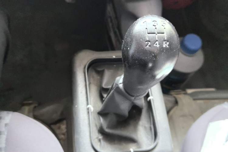 Used Wuling Zhiguang 2013 1.0L Practical Version Gear Lever