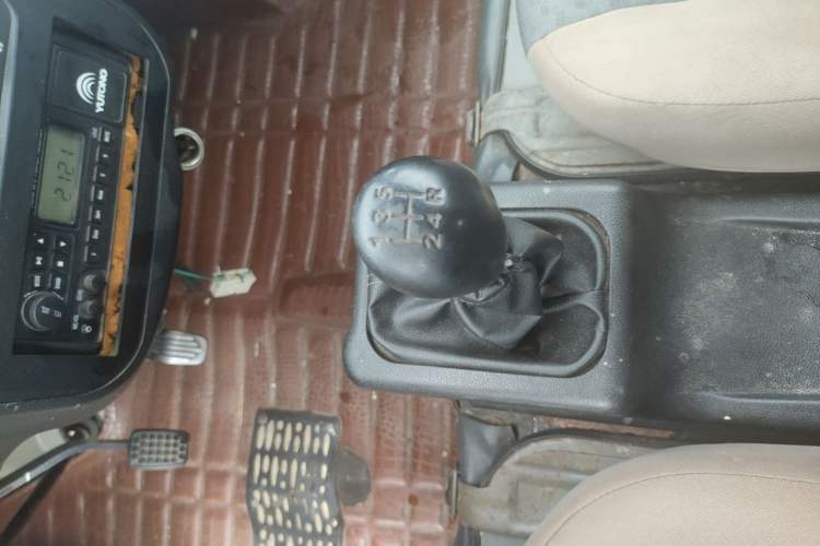 Used Wuling Zhiguang 2013 1.0L Practical Version Gear Lever