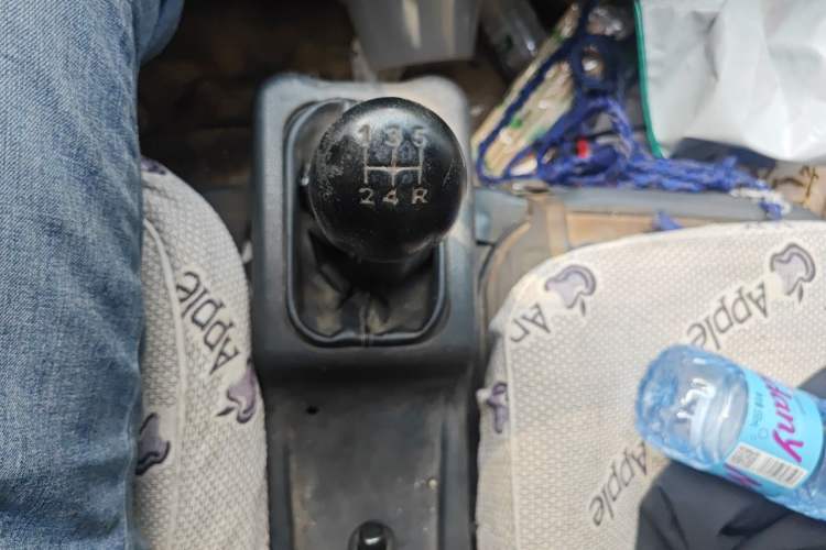 Used Wuling Zhiguang 2013 1.0L Practical Version Gear Lever