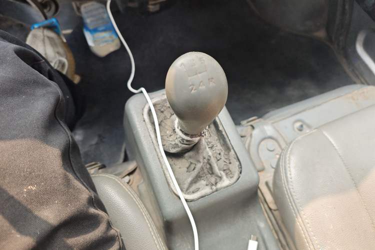 Used Wuling Zhiguang 2013 1.0L Practical Version Gear Lever