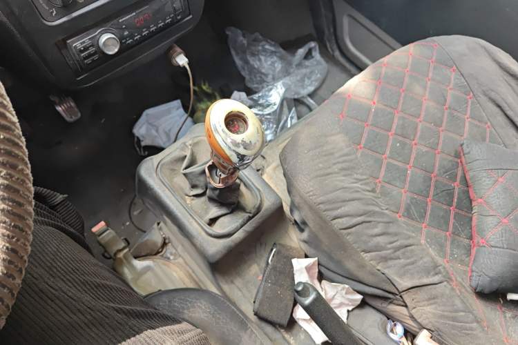 Used Wuling Zhiguang 2013 1.0L Practical Version Gear Lever
