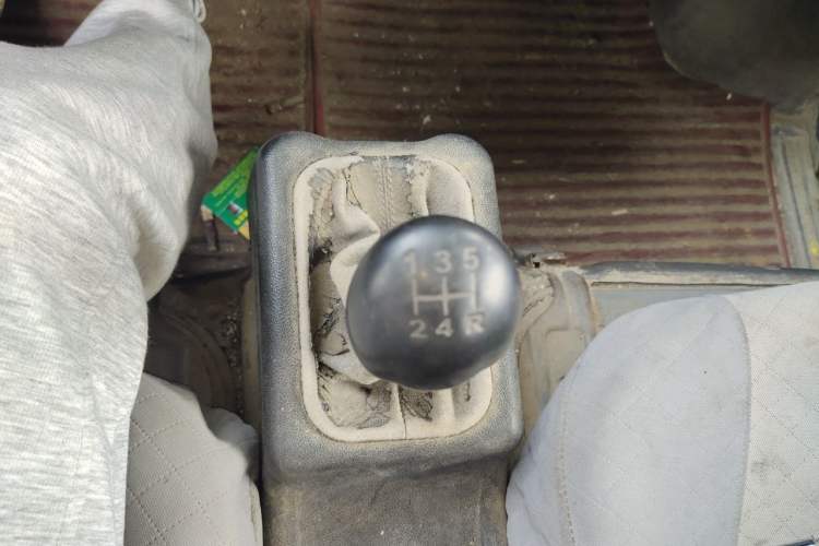 Used Wuling Zhiguang 2013 1.0L Practical Version Gear Lever