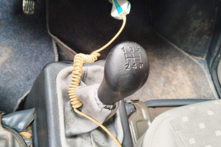 Used Wuling Zhiguang 2013 1.0L Practical Version Gear Lever