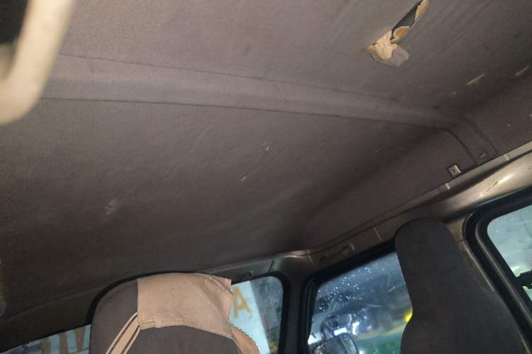 Used Wuling Zhiguang 2013 1.0L Practical Version Headliner