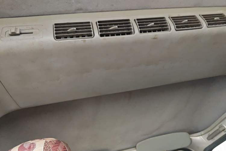 Used Wuling Zhiguang 2013 1.0L Practical Version Headliner