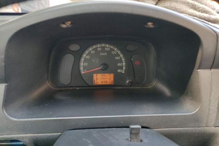 Used Wuling Zhiguang 2013 1.0L Base Version Instrument Cluster