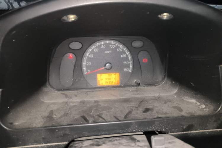 Used Wuling Zhiguang 2013 1.0L Practical Version Instrument Cluster