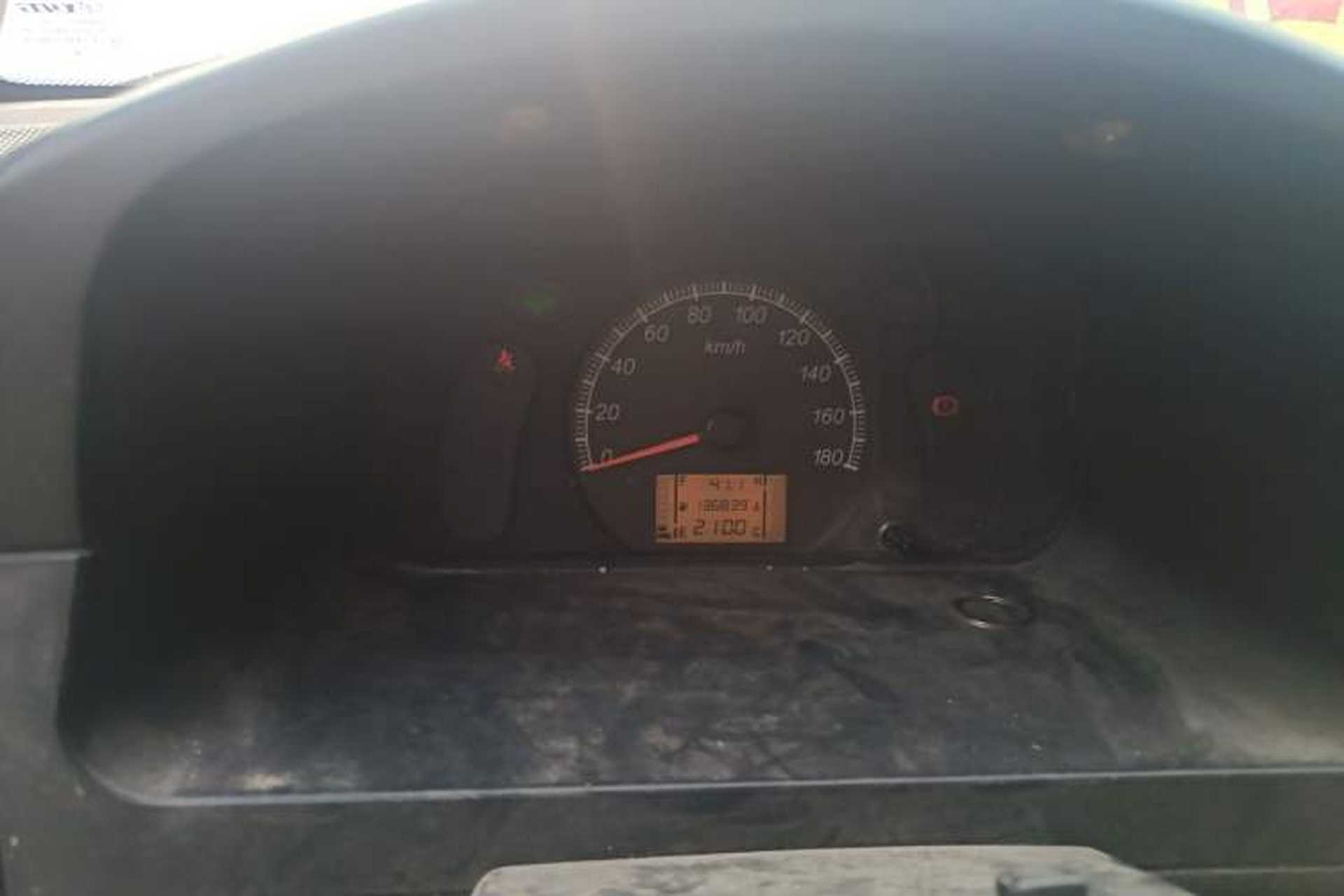Used Wuling Zhiguang 2013 1.0L Practical Version Instrument Cluster