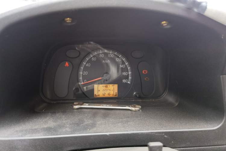 Used Wuling Zhiguang 2013 1.0L Practical Version Instrument Cluster