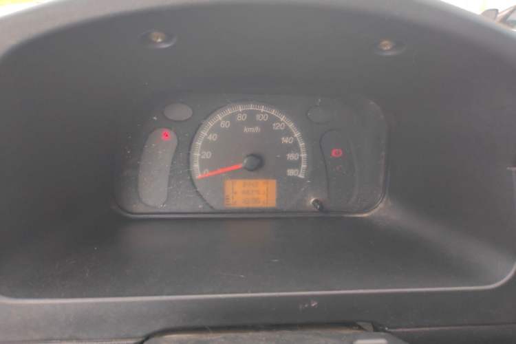 Used Wuling Zhiguang 2013 1.0L Practical Version Instrument Cluster