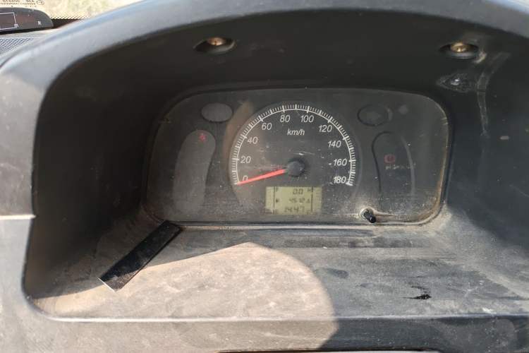 Used Wuling Zhiguang 2013 1.0L Practical Version Instrument Cluster