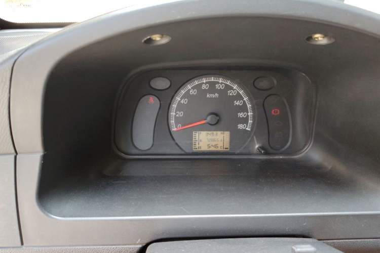 Used Wuling Zhiguang 2013 1.0L Base Version Instrument Cluster