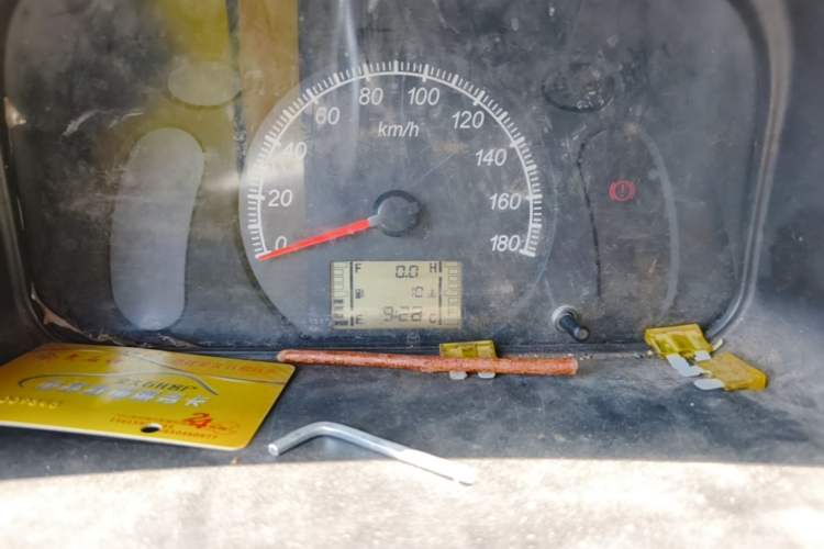Used Wuling Zhiguang 2013 1.0L Practical Version Instrument Cluster