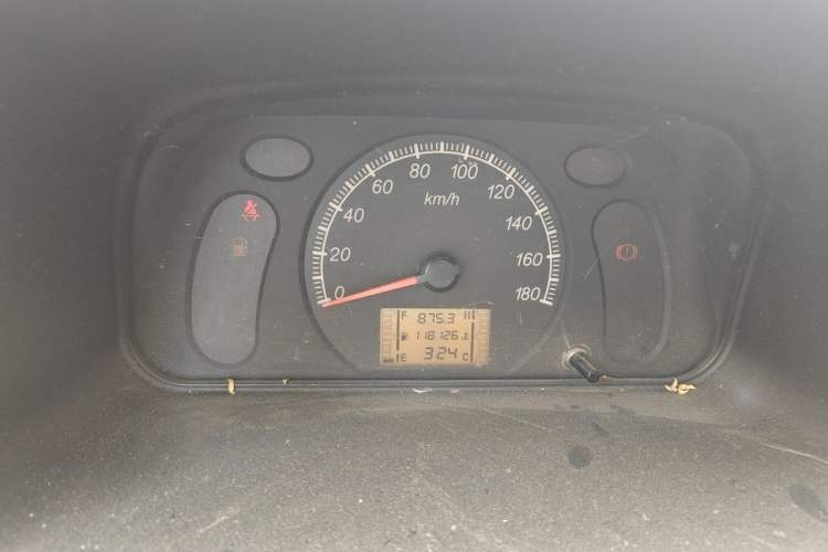 Used Wuling Zhiguang 2013 1.0L Practical Version Instrument Cluster